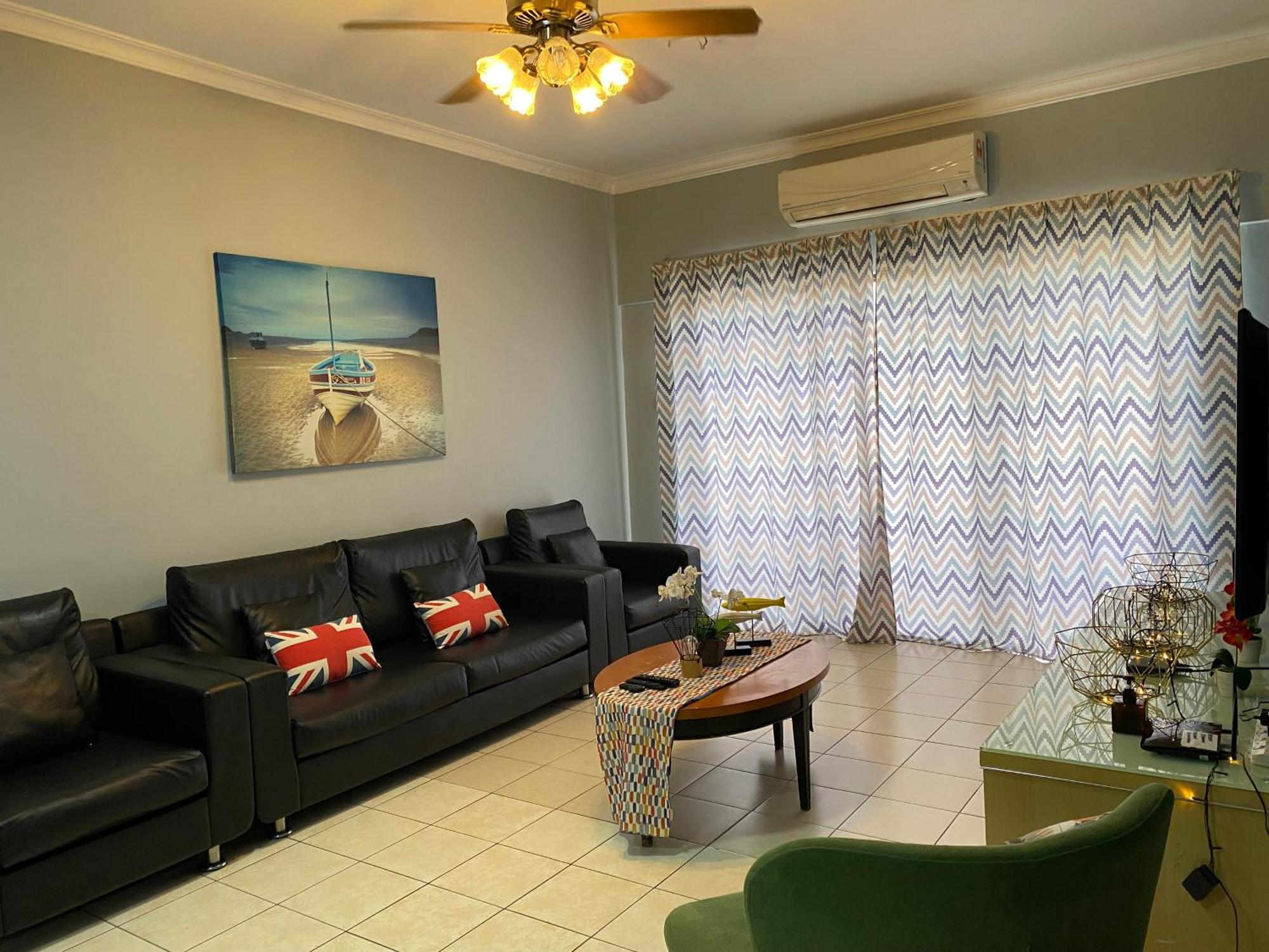 Jj Homes Marina Court Кота-Кинабалу Экстерьер фото
